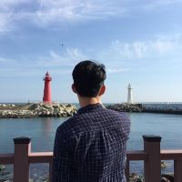 男生孤独背影头像