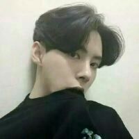 qq简约男生头像