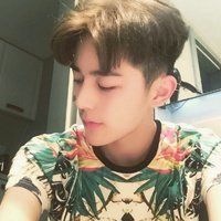 qq简约男生头像