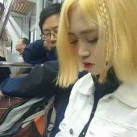 原宿风QQ女生头像