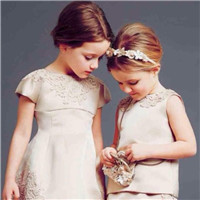 欧美萌娃姐妹头像