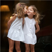 欧美萌娃姐妹头像