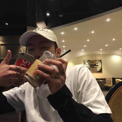 非主流颓废男生头像