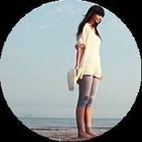 一左一右的扣扣圆形情侣头像