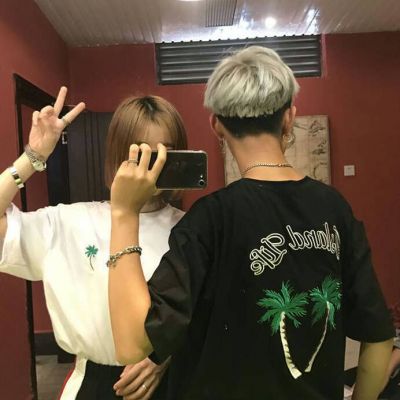 一人一张的非主流情侣头像