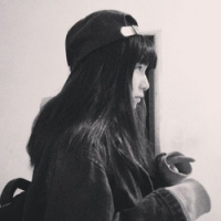 非主流女生黑白头像