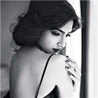 非主流女生黑白头像