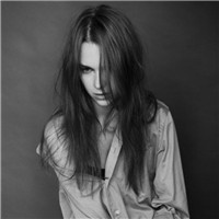 非主流女生黑白头像