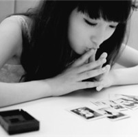 非主流女生黑白头像