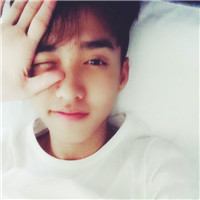 很萌很萌的头像男生