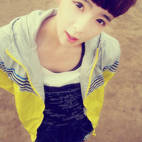 很萌很萌的头像男生