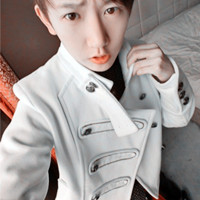 最新阿宝色男生头像