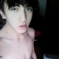 最新阿宝色男生头像