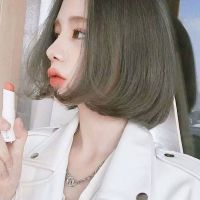 韩范短发女生头像