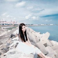 海边的qq姐妹头像一左一右