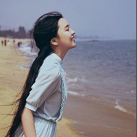 海边的qq姐妹头像一左一右