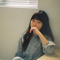 海边的qq姐妹头像一左一右