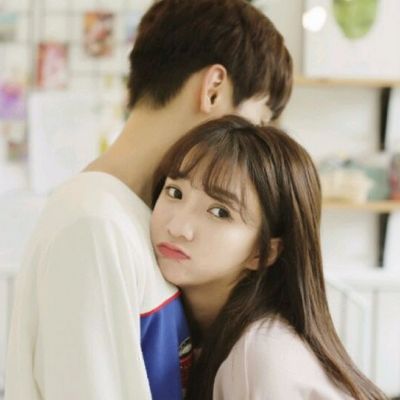 幸福甜蜜的qq情侣头像一对两张