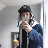 看不见脸的男生头像