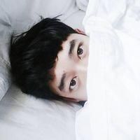 看不见脸的男生头像