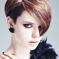 欧美头像女生短发时尚