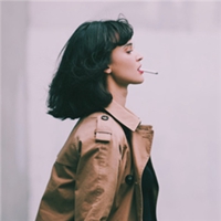 欧美头像女生短发时尚