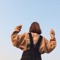 短发女生头像大全背影