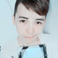 阿宝色男生qq头像