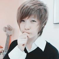 阿宝色男生qq头像