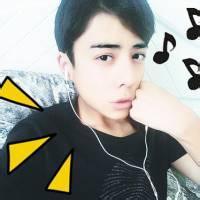 帅气简单男生头像