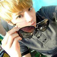 帅气简单男生头像