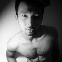 霸气伤感抽烟女生头像