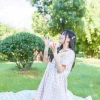 女生头像绿色系小清新 绿色头像女生清新图片