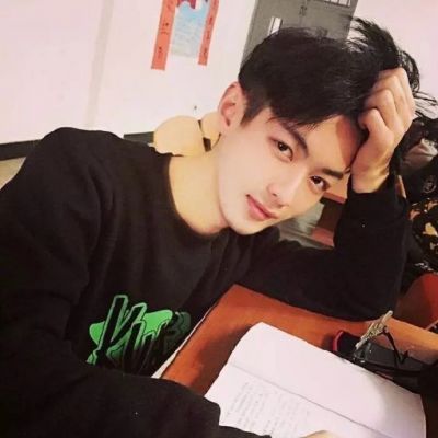 2019男生微信头像图片