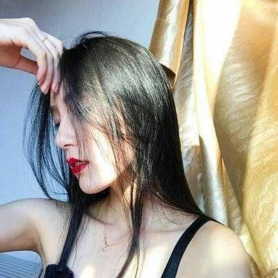 好看的微信头像女伤感，伤感时默默遐想！