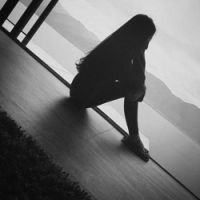 好看的微信头像女伤感，伤感时默默遐想！