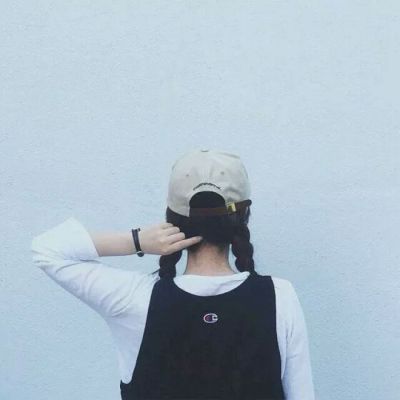 小仙女背影头像，对着背影说爱你！