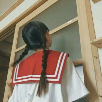 小仙女背影头像，对着背影说爱你！