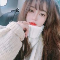 文静内涵优雅女生头像