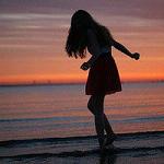 唯美图片女生背影伤感