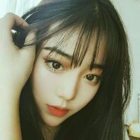 有刘海的高清女生头像