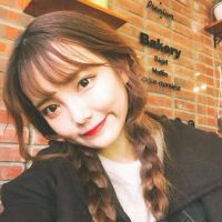 有刘海的高清女生头像