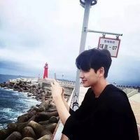 好看的微信头像男无水印