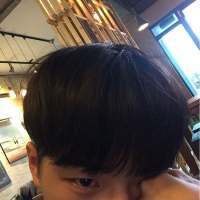 2019微信网红头像男高冷，冷漠读成伤！