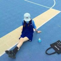 2019猪年微信情侣头像，此生只念你一人！