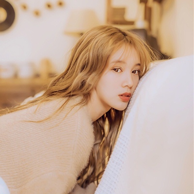 唯美可爱的多人姐妹头像_拍照爱嘟嘴的可爱女生