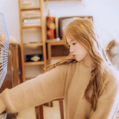 唯美可爱的多人姐妹头像_拍照爱嘟嘴的可爱女生