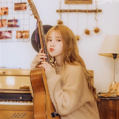 唯美可爱的多人姐妹头像_拍照爱嘟嘴的可爱女生