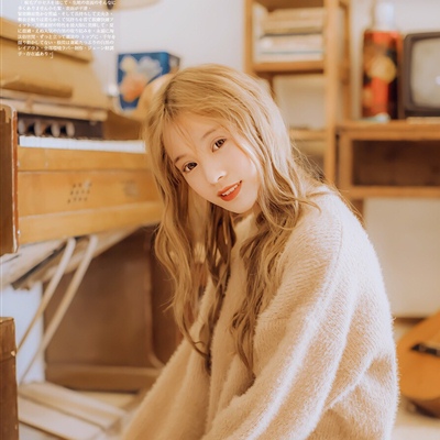 唯美可爱的多人姐妹头像_拍照爱嘟嘴的可爱女生