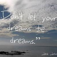 男人坚韧不拔的微信头像